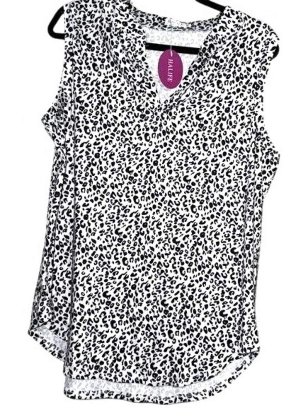 Sleeveless Leopard Print Womens Blouse Halife 1X Polyester/Spandex High-Low Hem